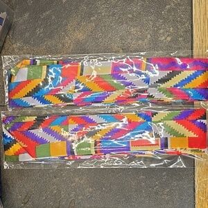 Colorful Geometric Patterned twilly scarf det